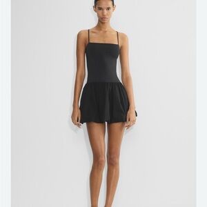 Babaton by Aritzia Rolodex Spaghetti Strap bubble Dress black medium